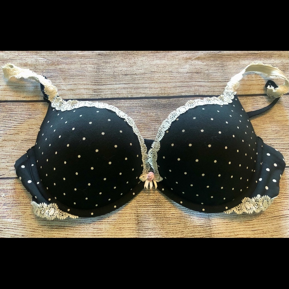 Victoria’s Secret 36C Polka-Dot Padded Push-Up Bra